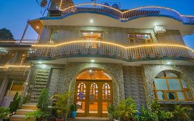 Wow Homestay I Kasauli